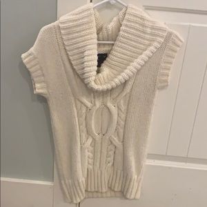American Eagle Cream Sweater